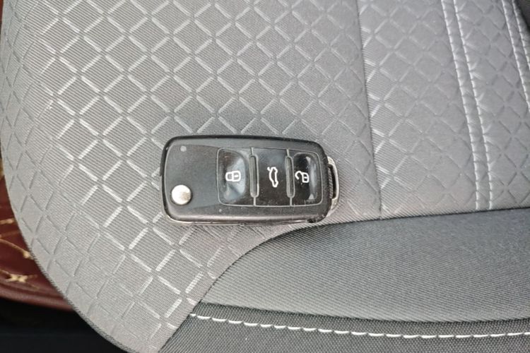 Volkswagen Polo 2016 #9 Volkswagen Polo 2016 car image #9