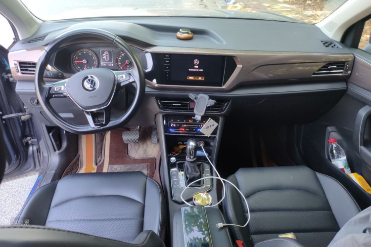 Volkswagen Tharu 2021 #11 Volkswagen Tharu 2021 car image #11