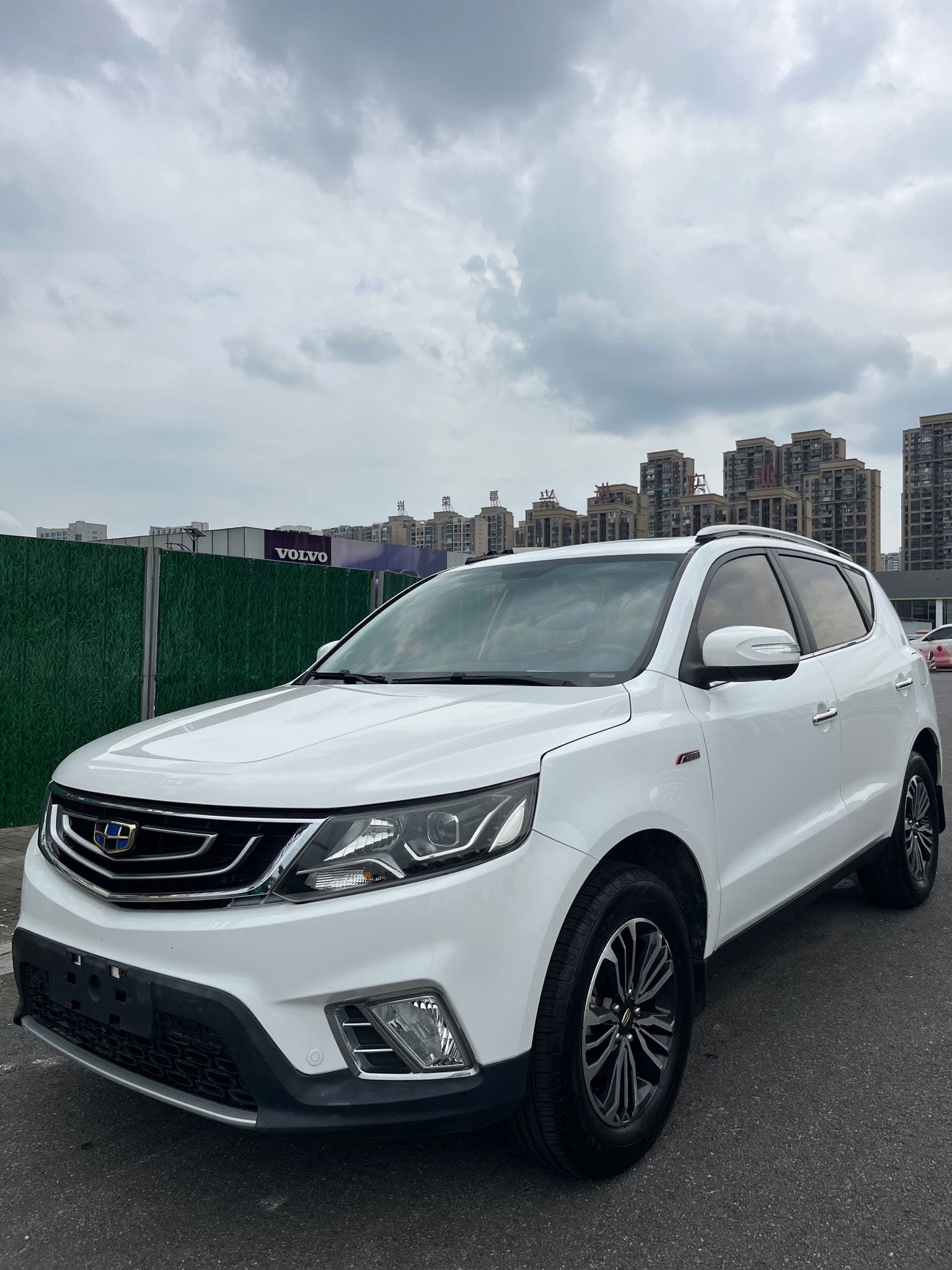 GEELY Vision X6 2017 GEELY Vision X6 2017 car image