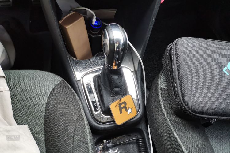 Volkswagen Polo 2017 #16 Volkswagen Polo 2017 car image #16