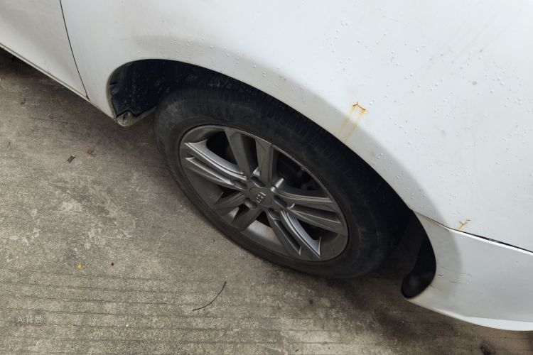 GEELY Emgrand 2018 car image #9