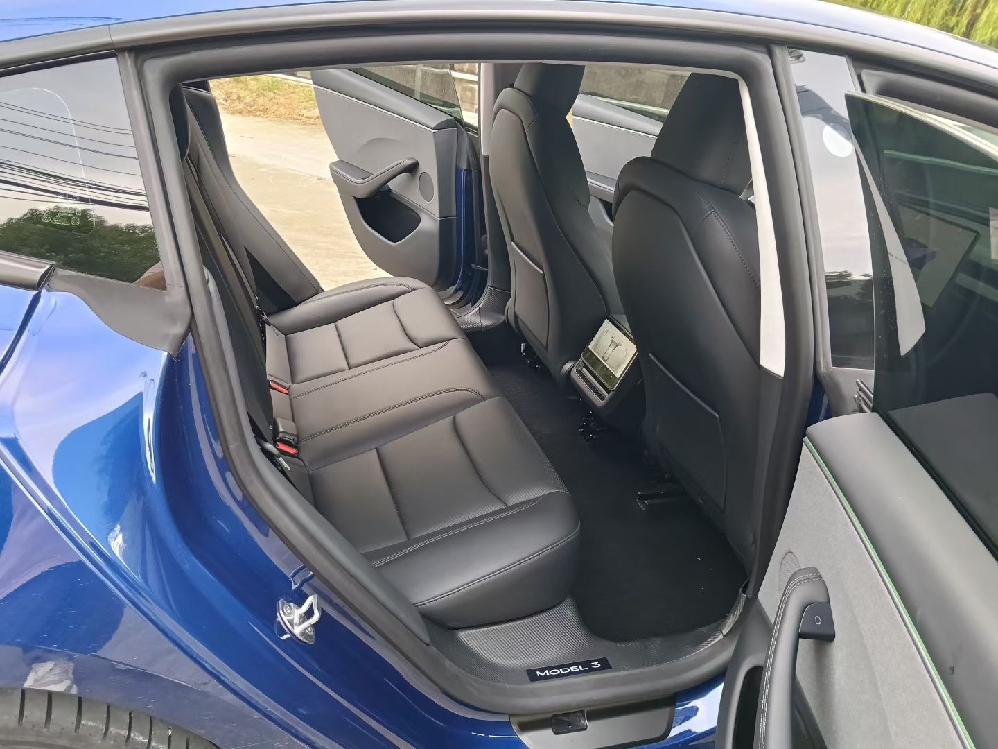 Tesla Model 3 2025 car image #6