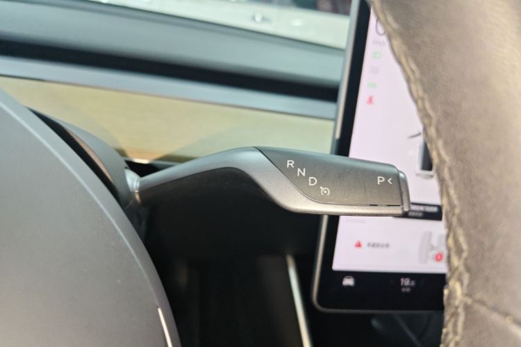 Tesla Model 3 2020 #14 Tesla Model 3 2020 car image #14