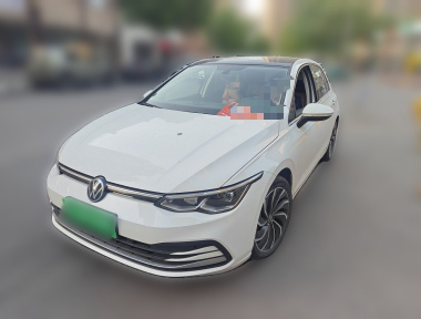 Volkswagen Golf 2023 car image 