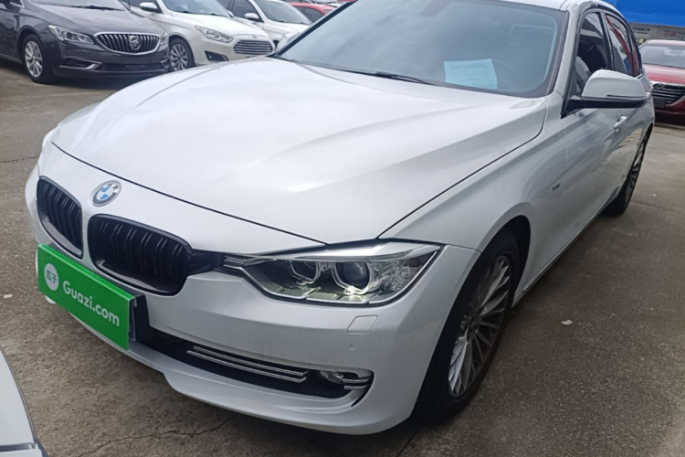 BMW 3 Series 2015 car image #2