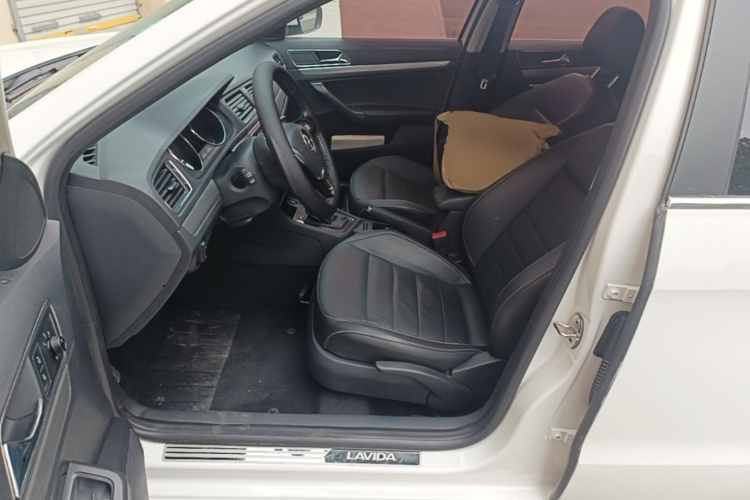 Volkswagen Lavida 2017 #19 Volkswagen Lavida 2017 car image #19