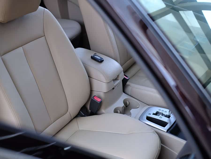 Hyundai Santa Fe Classic 2011 car image #56