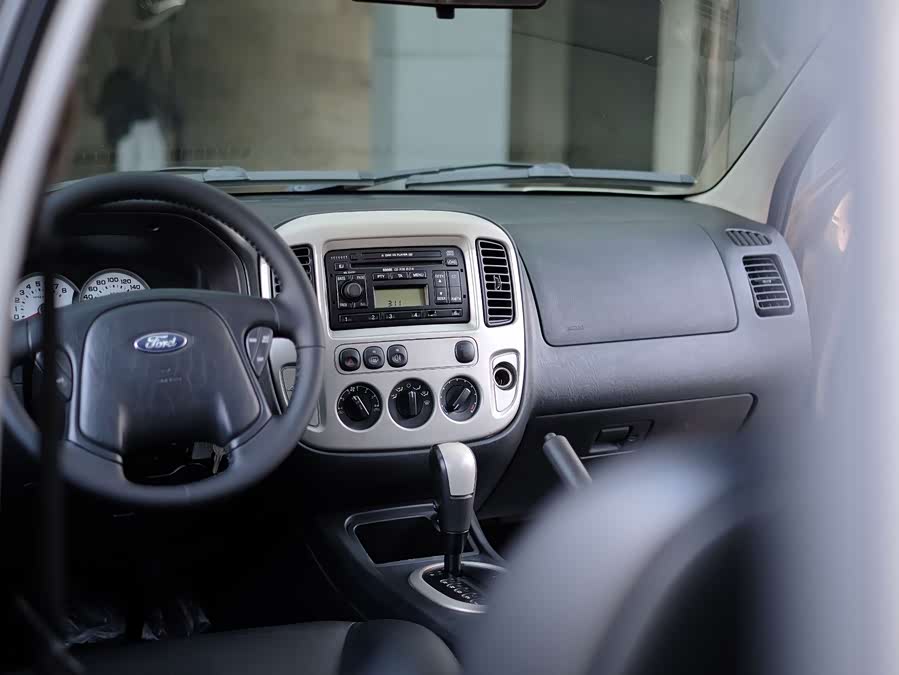 Ford Escape (Imported) 2007 immagine di auto #56