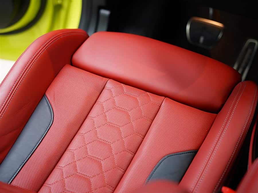 BMW X4 M 2022 immagine di auto #56