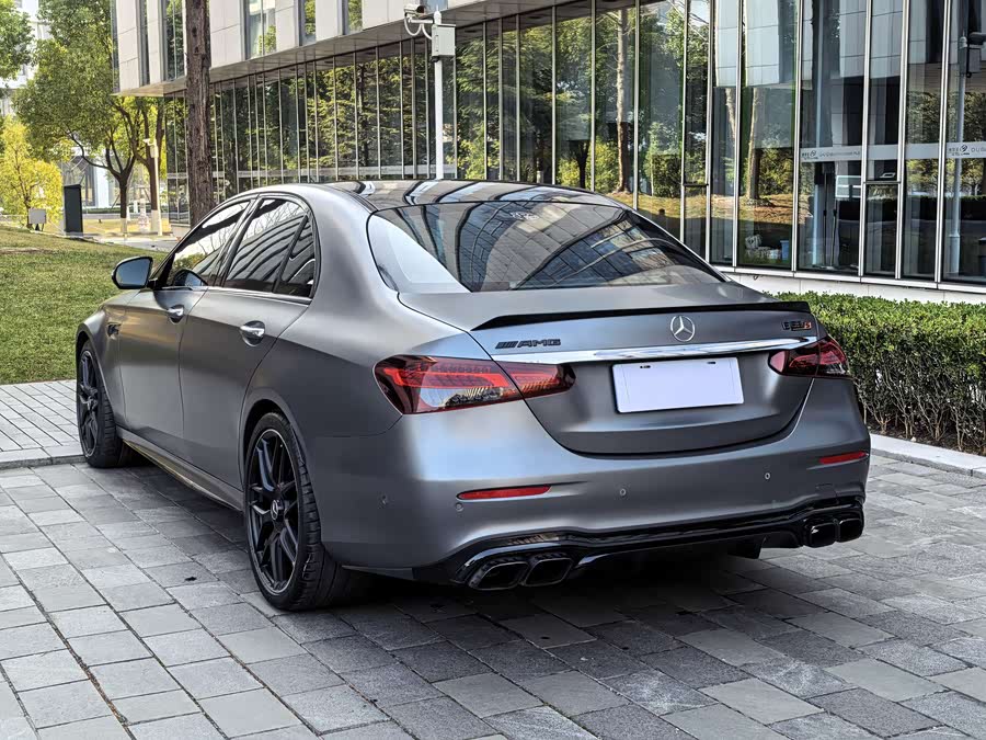 Mercedes-Benz E AMG 2021 صورة سيارة #56