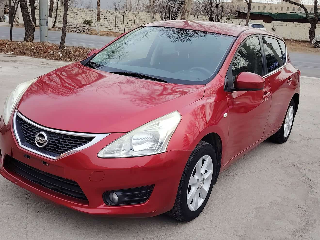 Nissan TIIDA 2013 汽车图片 