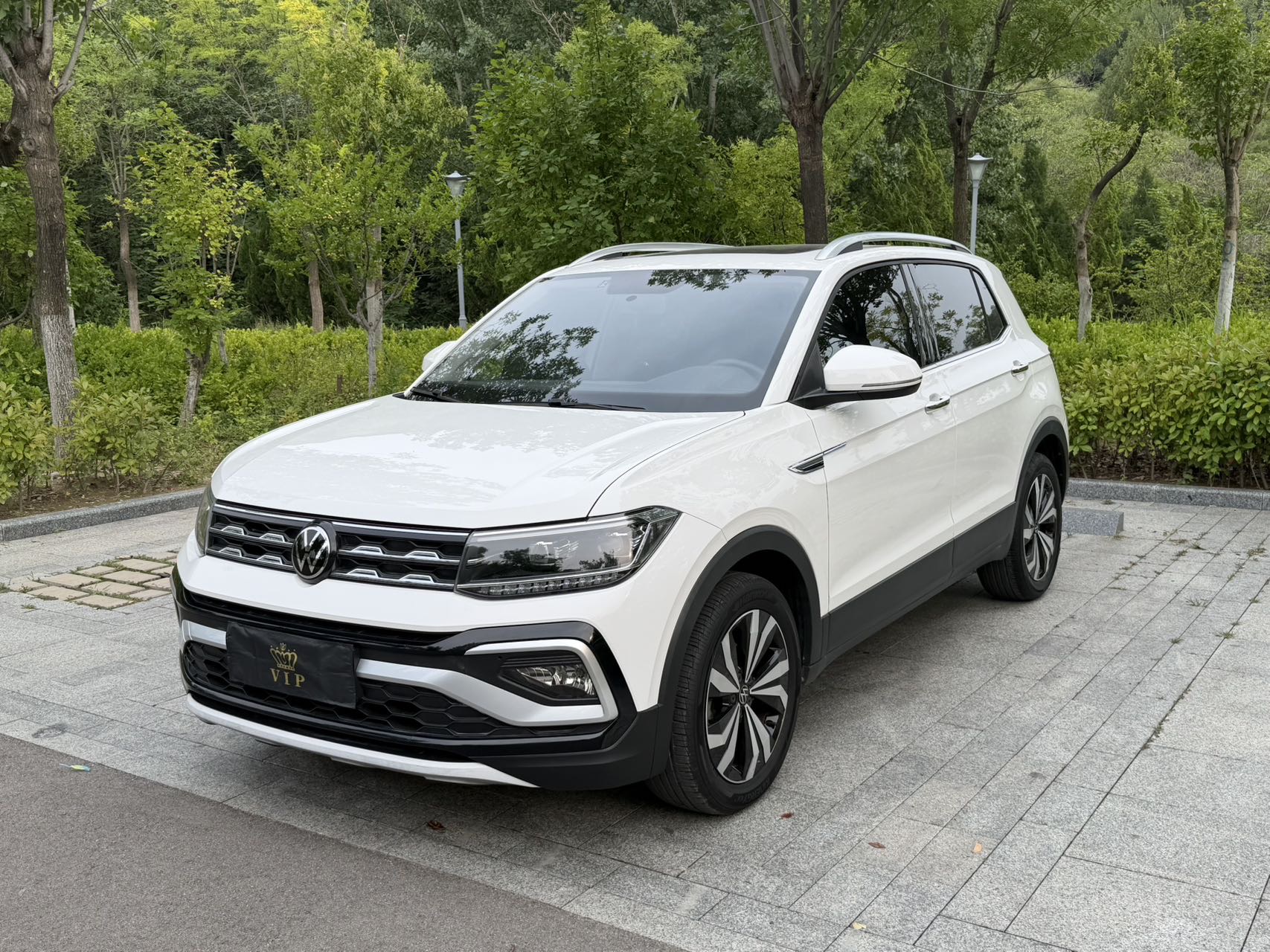 2022 2022 car image