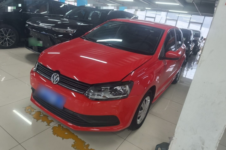 Volkswagen Polo 2016 car image #2