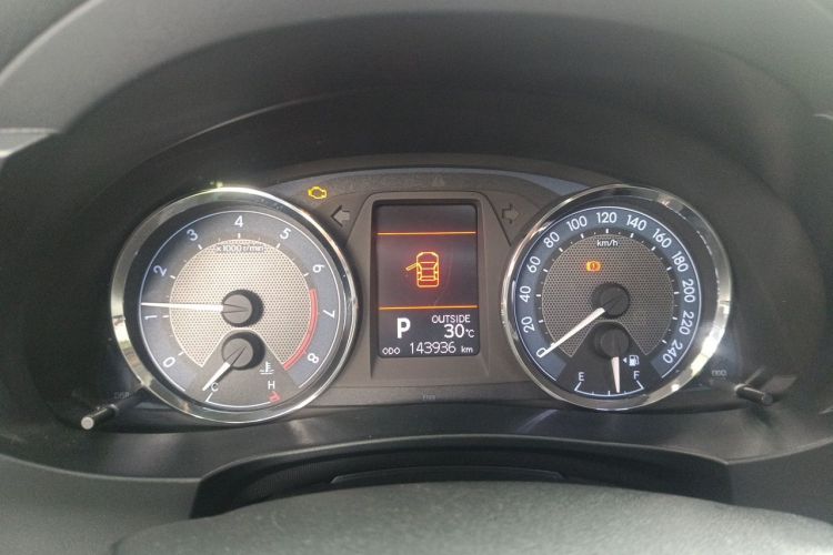 Toyota Corolla 2015 car image #12