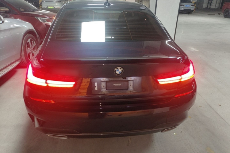 BMW 3 Series 2020 #6 BMW 3 Series 2020 immagine di auto #6
