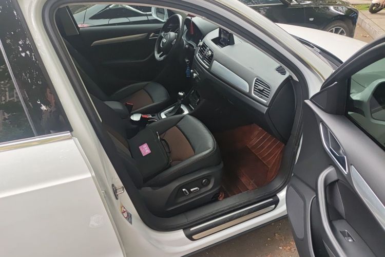 Audi Q3 2016 #21 Audi Q3 2016 car image #21