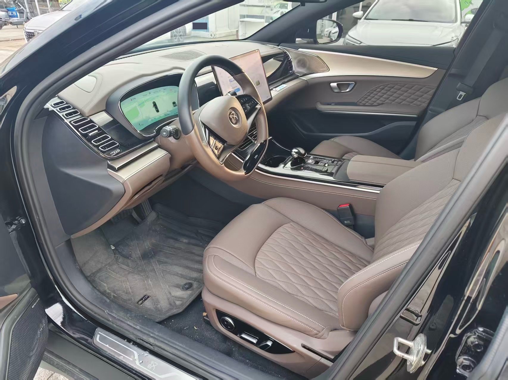 BYD Han 2023 imagem de carro #4
