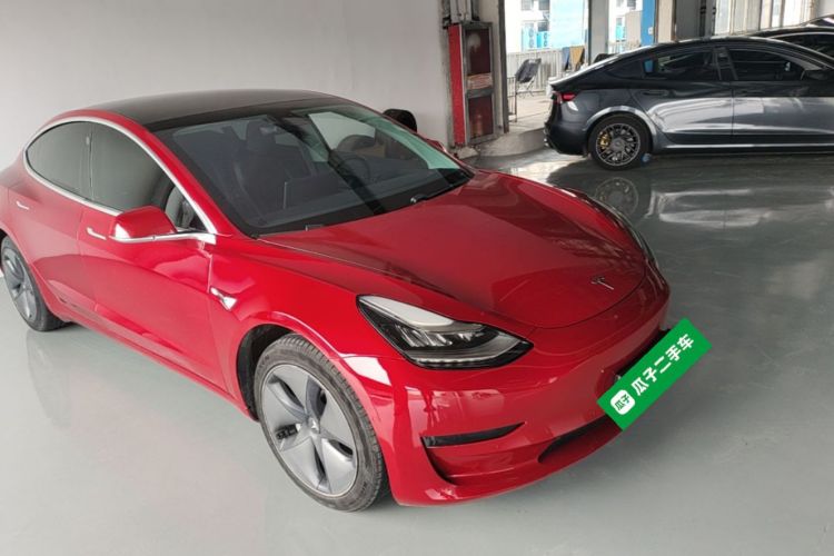 Tesla Model 3 2020 car image #4