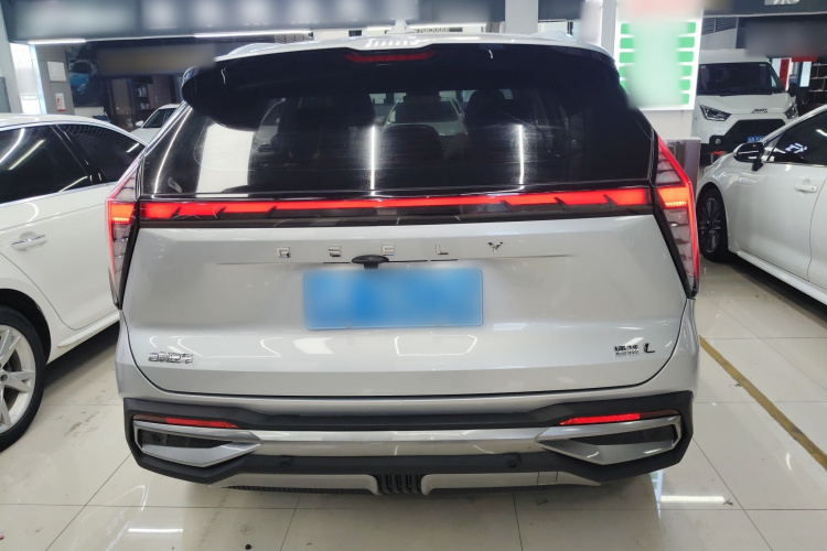 GEELY Boyue L 2023 صورة سيارة #6