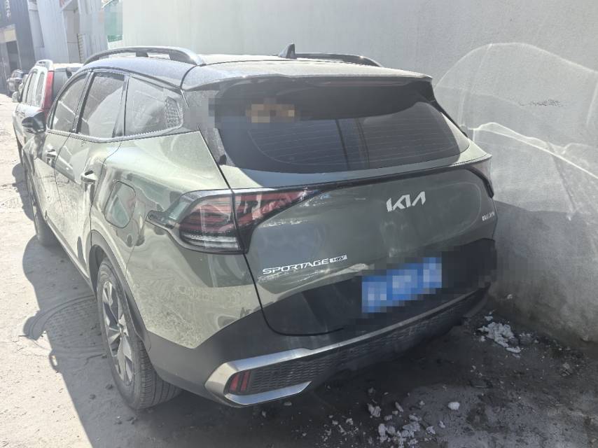 Kia Sportage 2023 car image #2