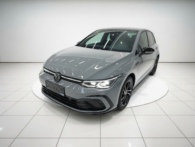 Volkswagen Golf 2024 car image 