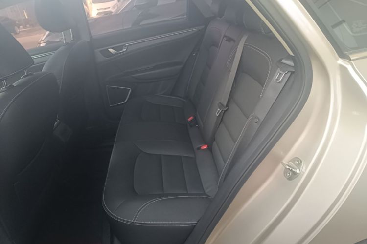 GEELY Emgrand GL 2018 car image #13
