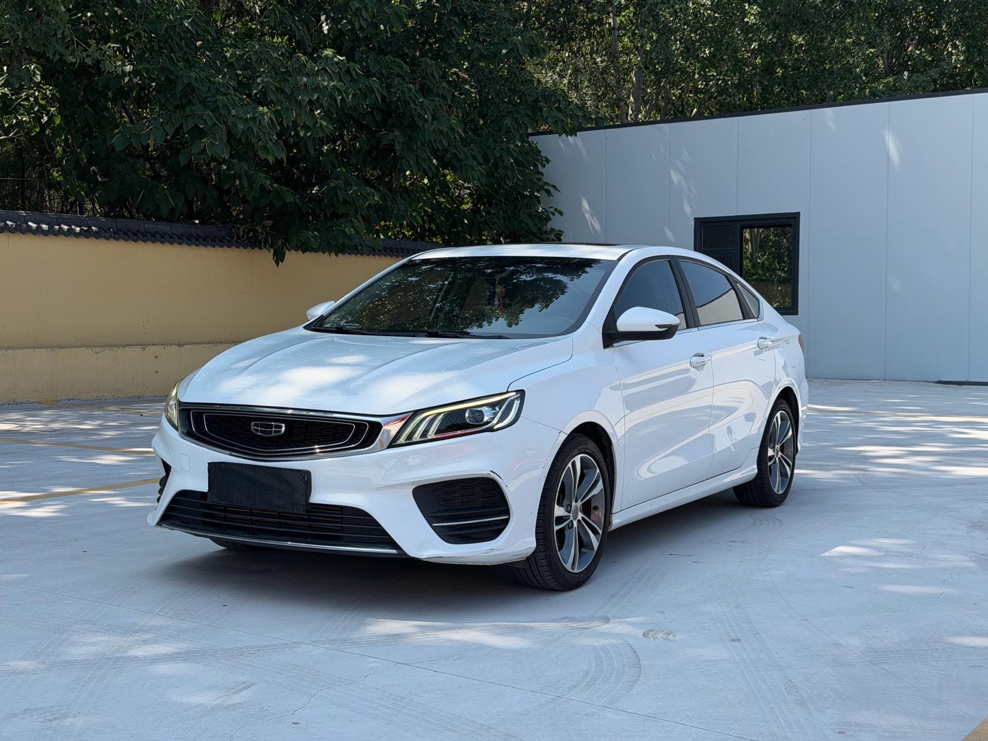 GEELY Binray 2020 car image 