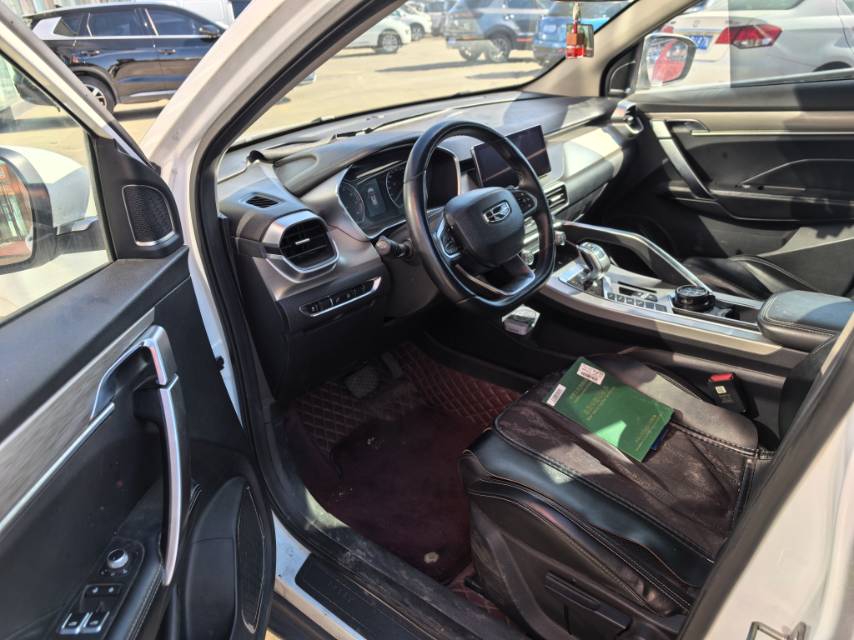 GEELY Coolray 2019 car image #5