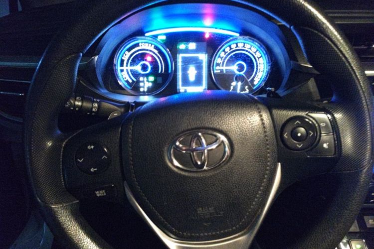 Toyota Corolla 2017 immagine di auto #15