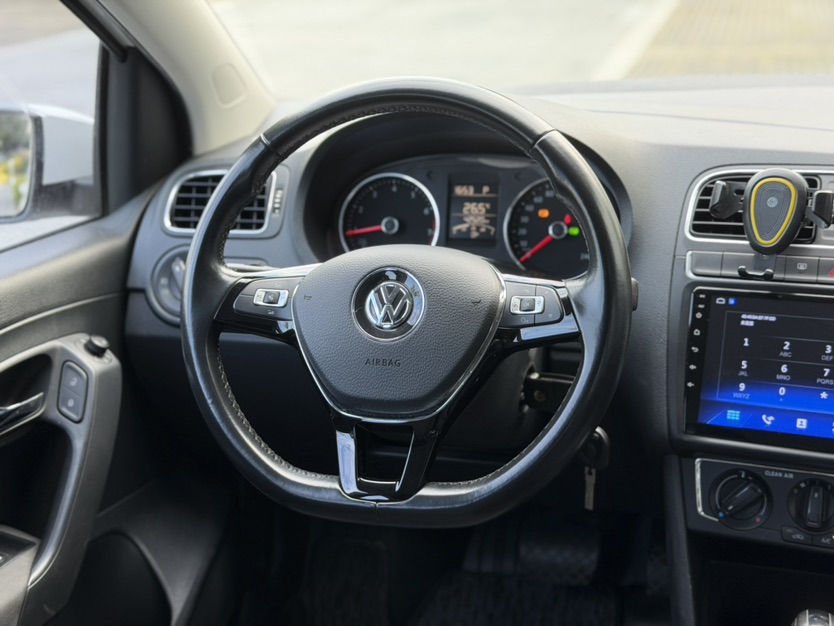 Volkswagen Polo 2017 #8 Volkswagen Polo 2017 car image #8