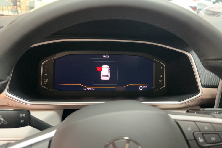 Volkswagen Tharu 2024 car image #22