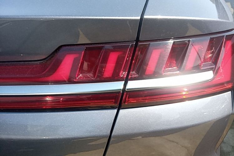 BYD Han 2022 imagen de coche #8
