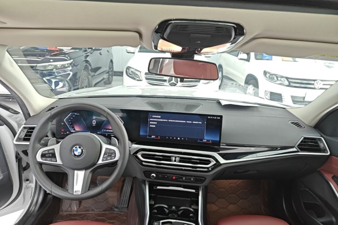 BMW 3 Series 2024 #10 BMW 3 Series 2024 immagine di auto #10