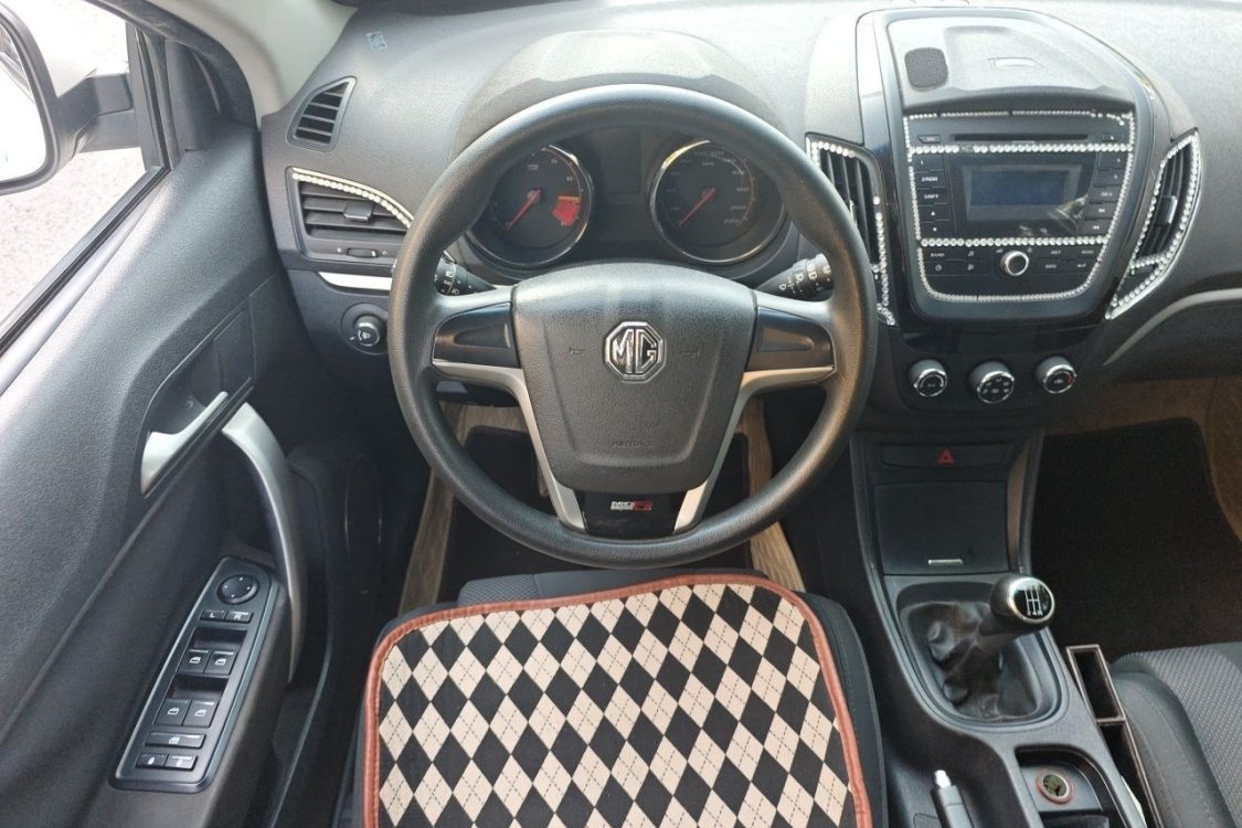 MG 5 2013 #22 MG 5 2013 صورة سيارة #22