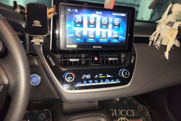 Toyota Corolla 2019 #13 Toyota Corolla 2019 car image #13