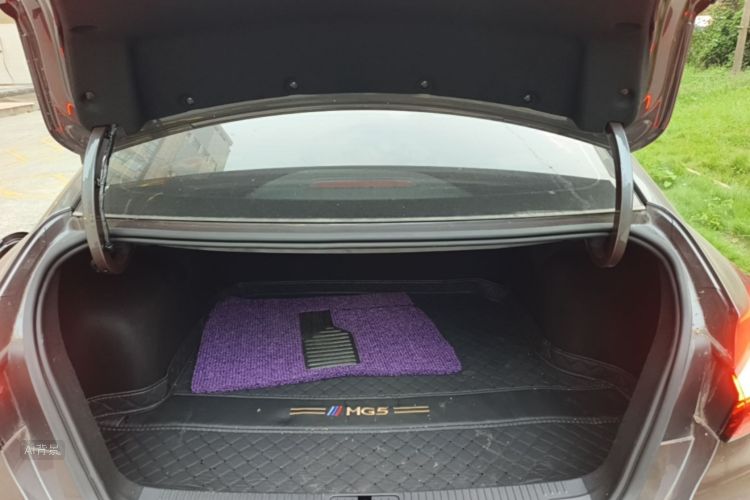 MG 5 2025 #22 MG 5 2025 image de voiture #22