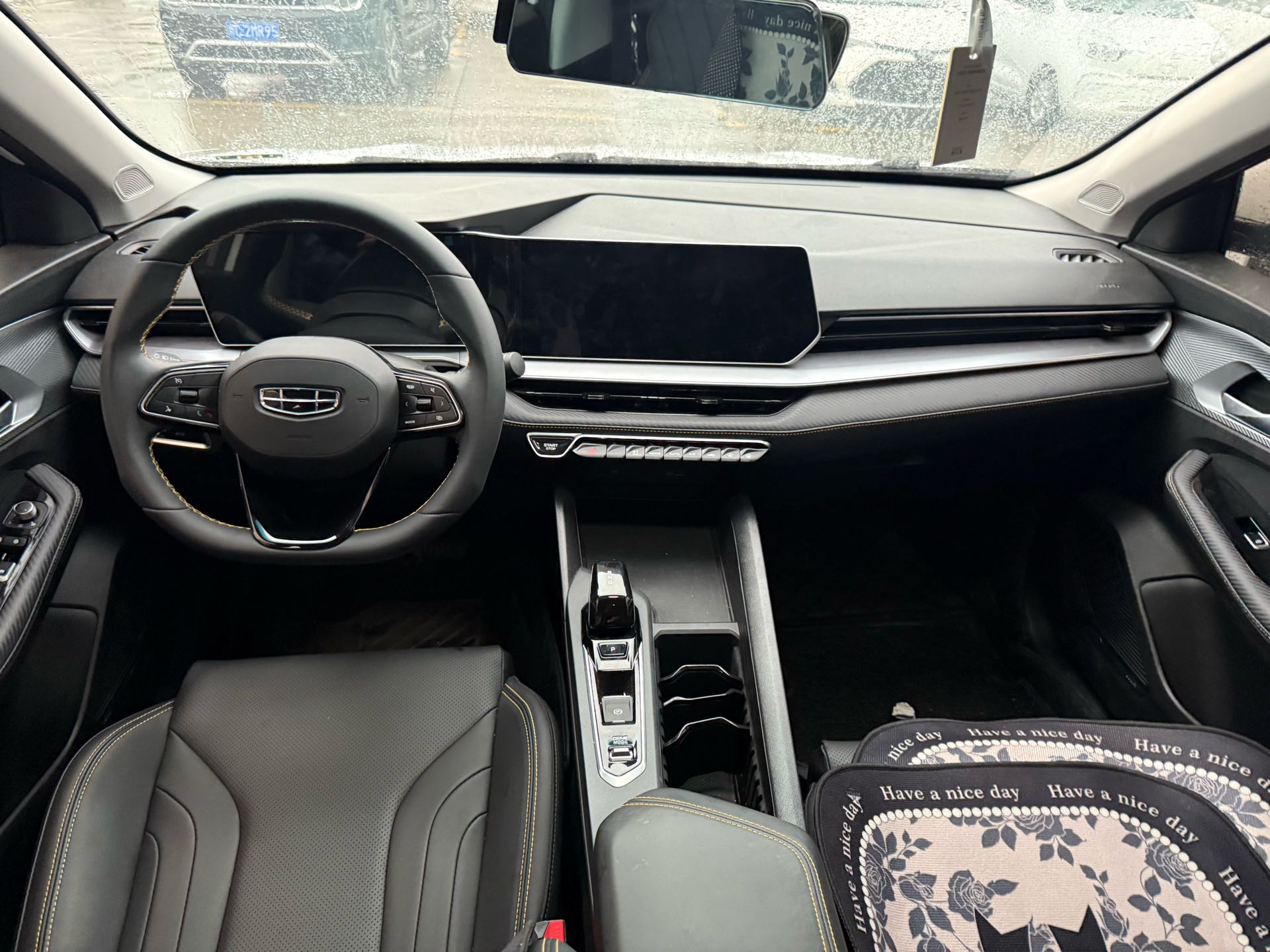 GEELY Binray 2025 صورة سيارة #5
