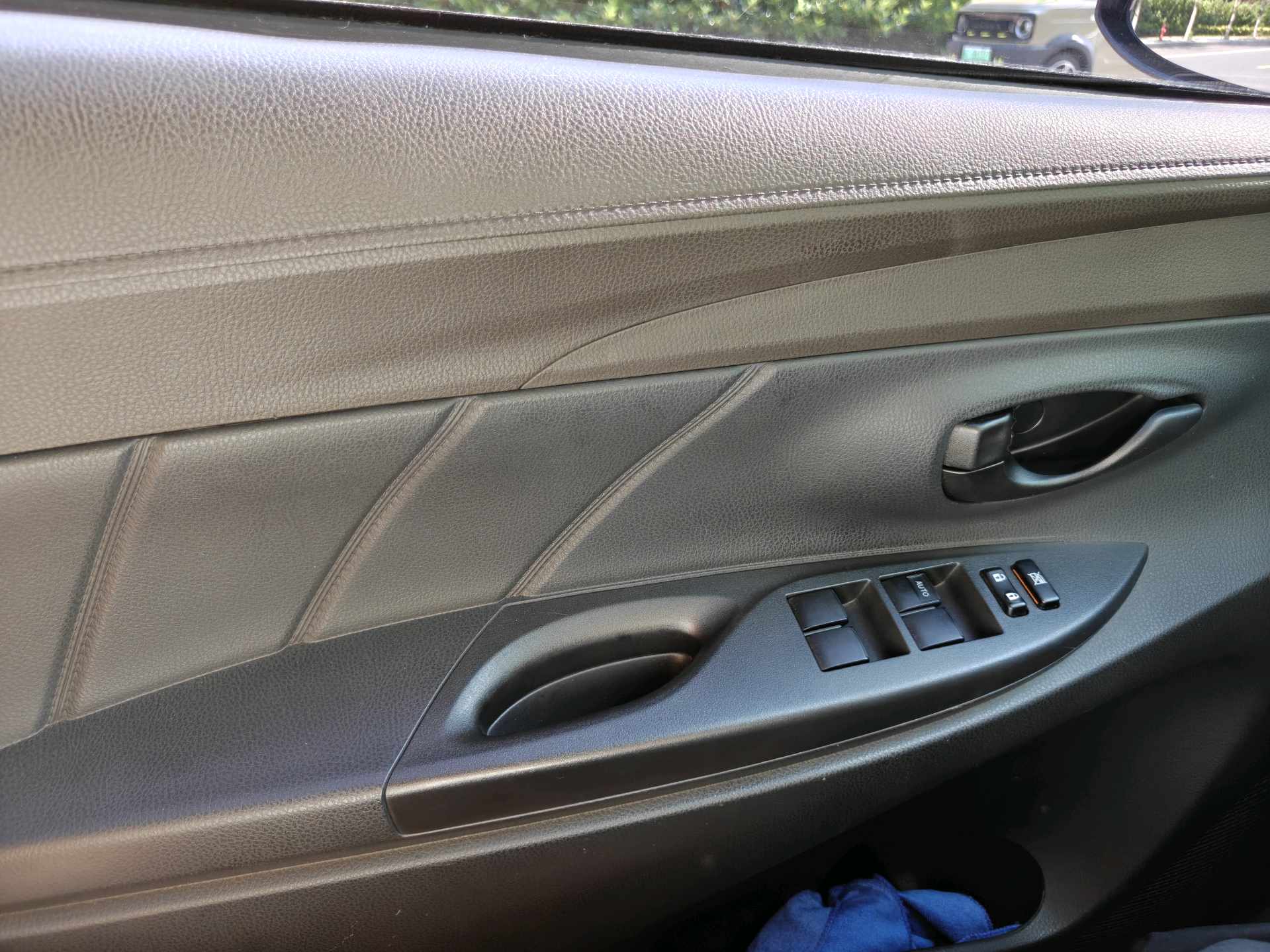 Toyota Vios 2015 immagine di auto #6