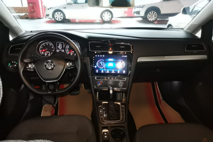 Volkswagen Golf 2019 #11 Volkswagen Golf 2019 car image #11