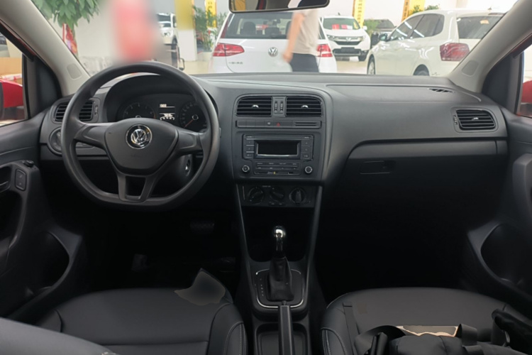 Volkswagen Polo 2018 immagine di auto #10