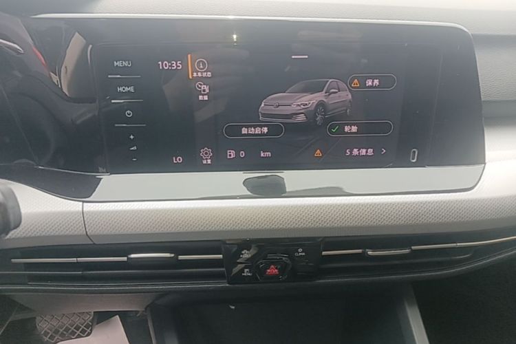 Volkswagen Golf 2022 car image #13