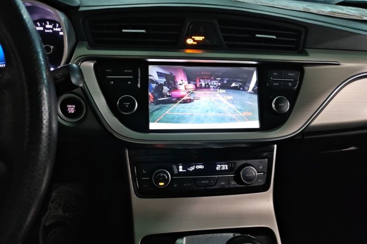 GEELY Emgrand GL 2017 car image #13