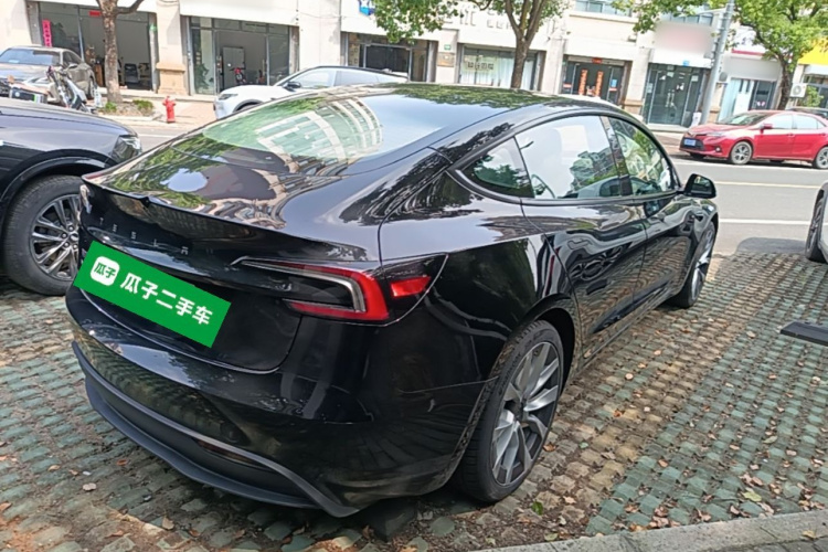Tesla Model 3 2025 #7 Tesla Model 3 2025 car image #7