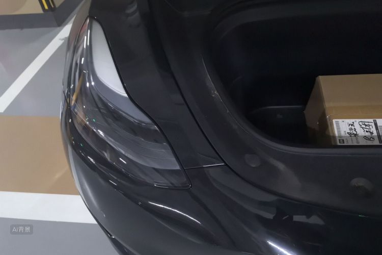 Tesla Model Y 2022 car image #8
