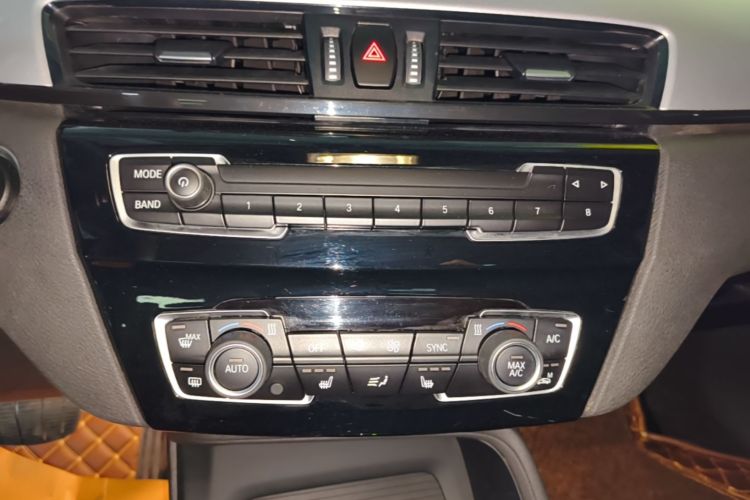 BMW X1 2017 car image #13