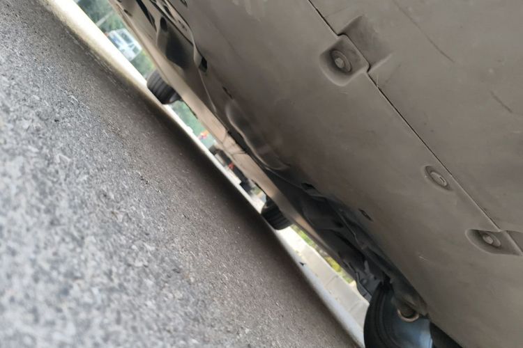Tesla Model Y 2023 car image #29