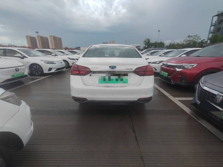 GEELY Emgrand New Energy 2018 car image #5