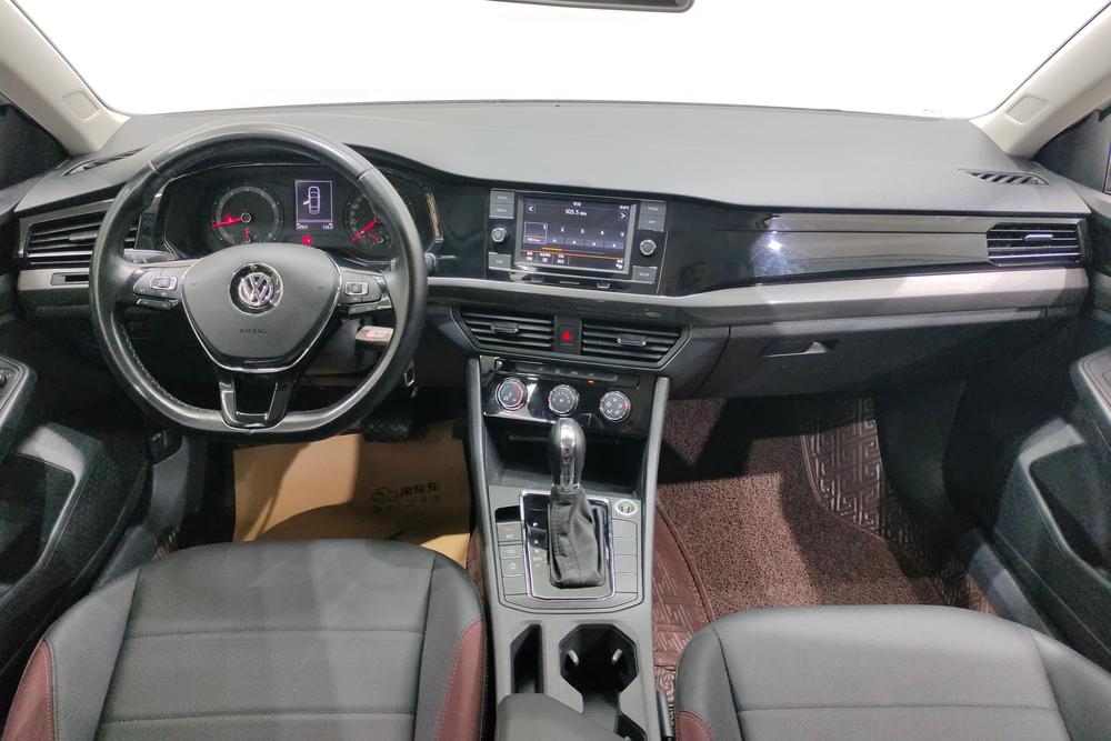 Volkswagen Bora 2020 car image #11