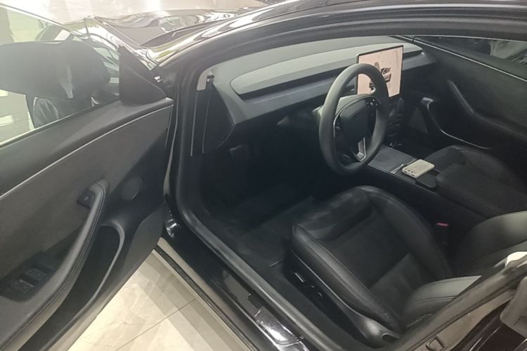 Tesla Model 3 2023 #16 Tesla Model 3 2023 car image #16
