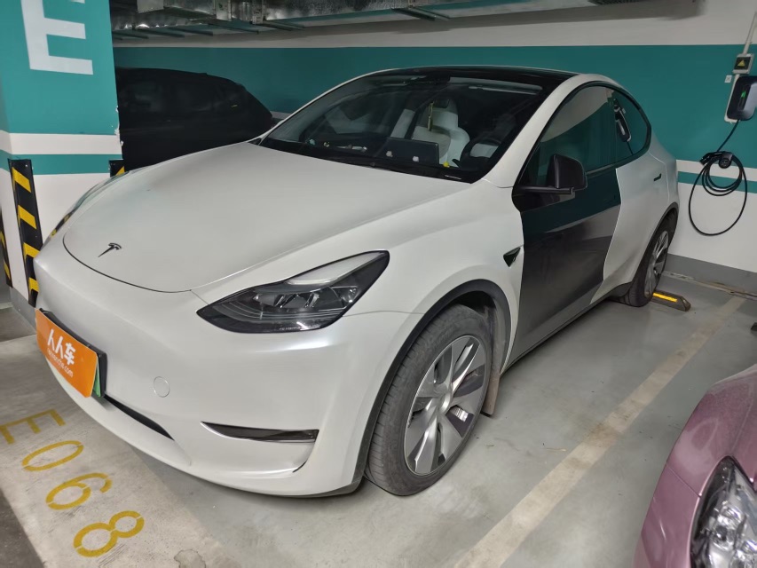 Tesla Model Y 2023 Tesla Model Y 2023 immagine di auto
